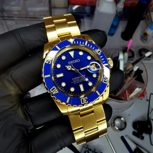 SMC Submariner 42 - Golden Smurf